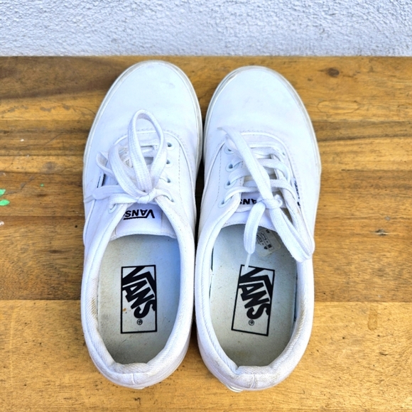 Vans Women's Lace-Up Shoes Size 7 - Picture 15 of 16